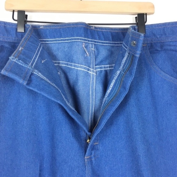 WRANGLER Jeans Regular Fit Hero Stretch Denim Light Wash Work Ranch Size 44 x 30 - Picture 3 of 9